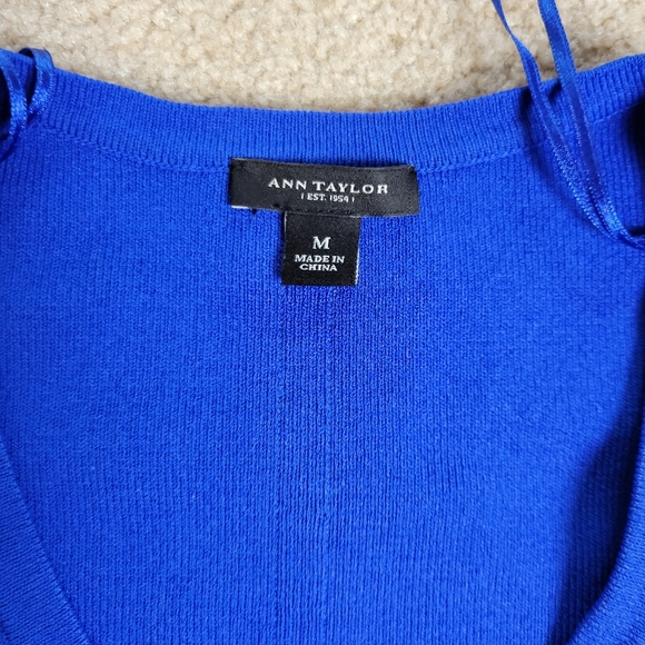 Ann Taylor Royal Blue Body Con Sweater Dress SZ M - Picture 4 of 16